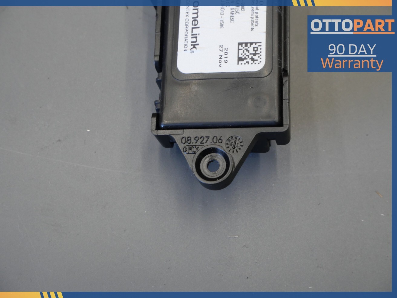 Maserati Ghibli 2017-2020 Dome light switch P/N 6700247170