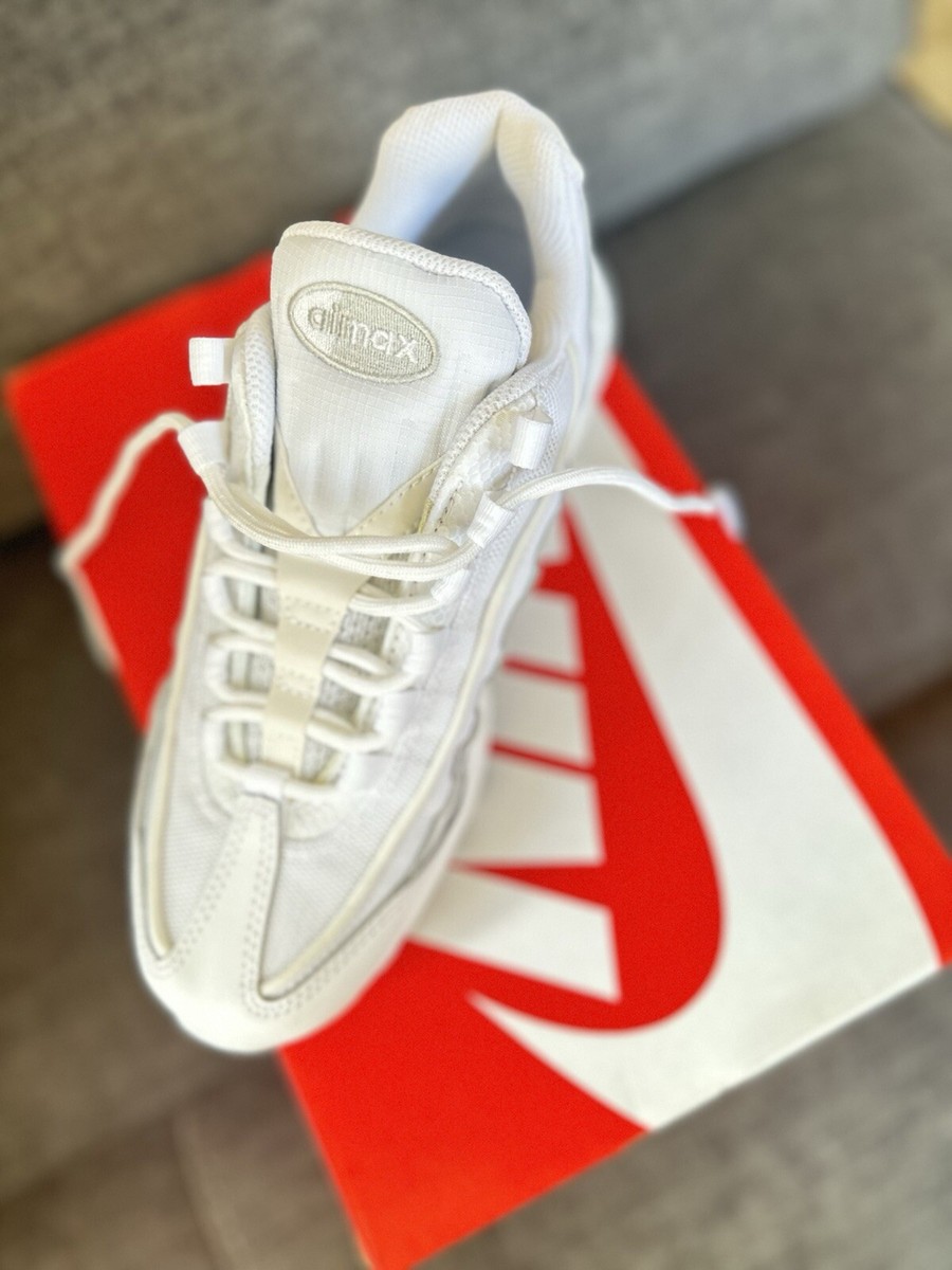 NEW IN BOX* MEN NIKE AIR MAX 95 ESSENTIAL WHITE/WHITE (CT1268-100