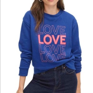 h and m fuzzy sweater