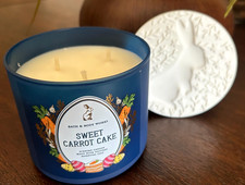 Bath & Body Works Sweet Carrot Cake Special Edition Bunny Lid 3-Wick Candle NEW