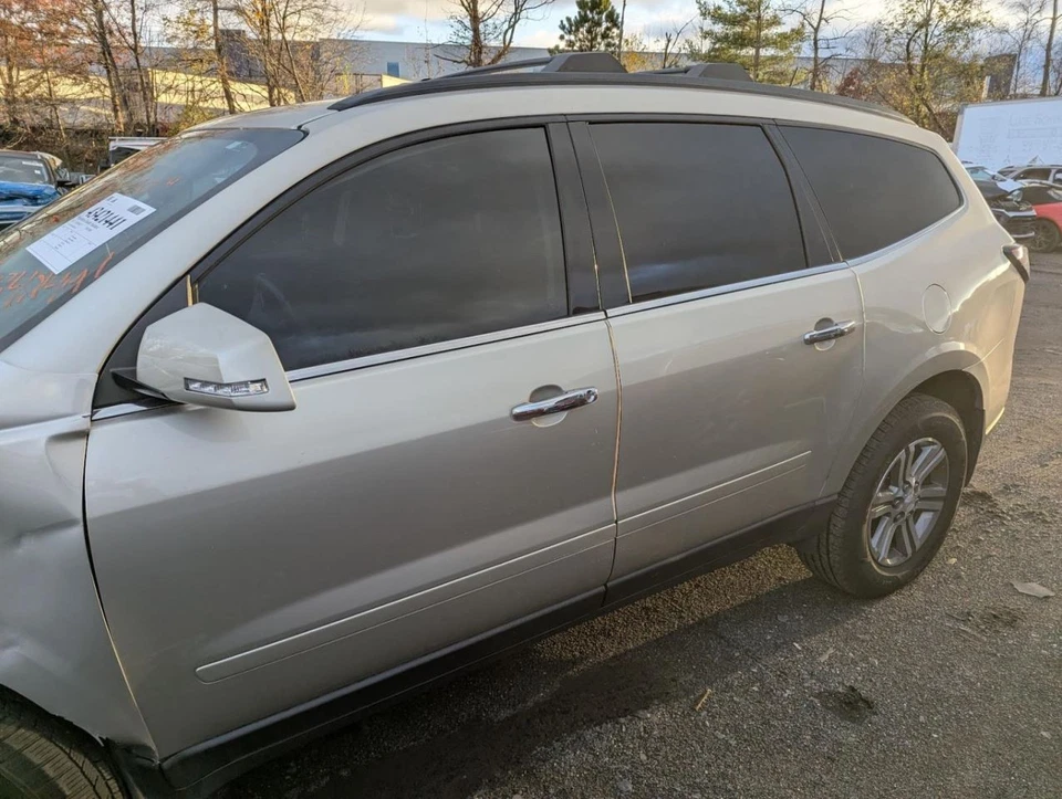 Transfer Case VIN J 11th Digit Limited Fits 15-17 ACADIA 796432 - Image 4 of 4