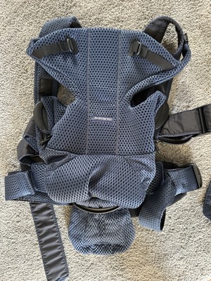 BabyBjorn Baby Carrier Move, 3D Mesh, Navy in Excellent Used