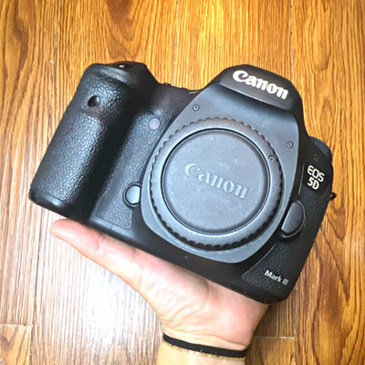 Canon EOS 5D Mark II 21.1MP Digital SLR Camera Body Only Black, USB