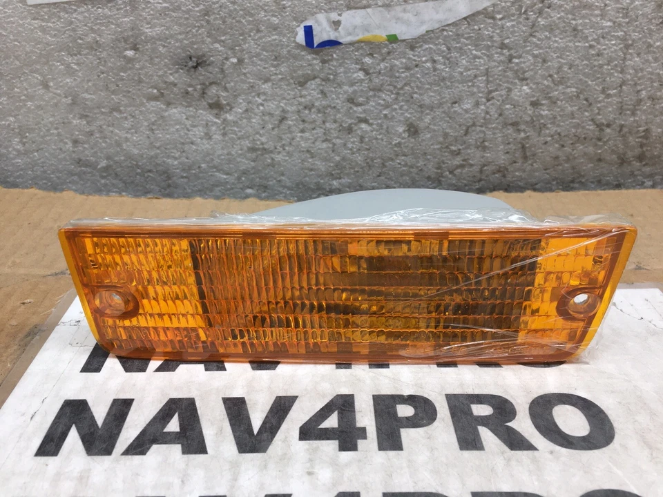 NEW 1992-1994 For SHADOW SUNDANCE LEFT DRIVER TURN SIGNAL LAMP ASSENBLY #F78 - Image 2 of 4