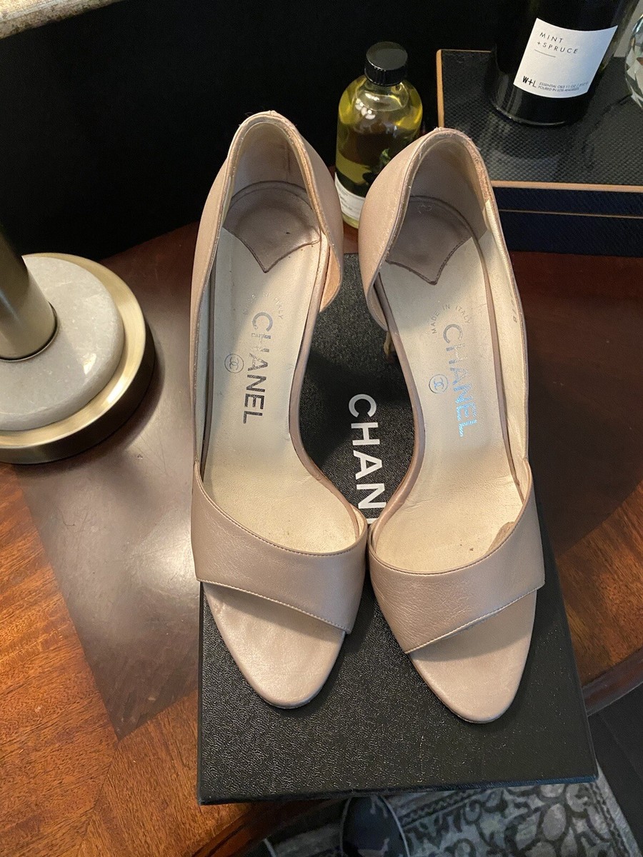 Chanel Beige Pump Women Shoes Size 39(8) Pumps