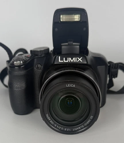 Panasonic DMC FZ62 Digitalkamera [16 Megapixel - 24-fach opt. Zoom] Kamera