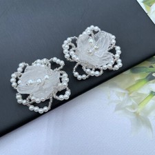 2pcs Floral Beaded Plasic Applique Patch Accessory floral DIY Trims 3D Sew Shiny