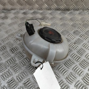 Audi A3 Limousine 8V S3 Expansion Tank 5q0121407G 2.0 Benzin 228 kW 30787673