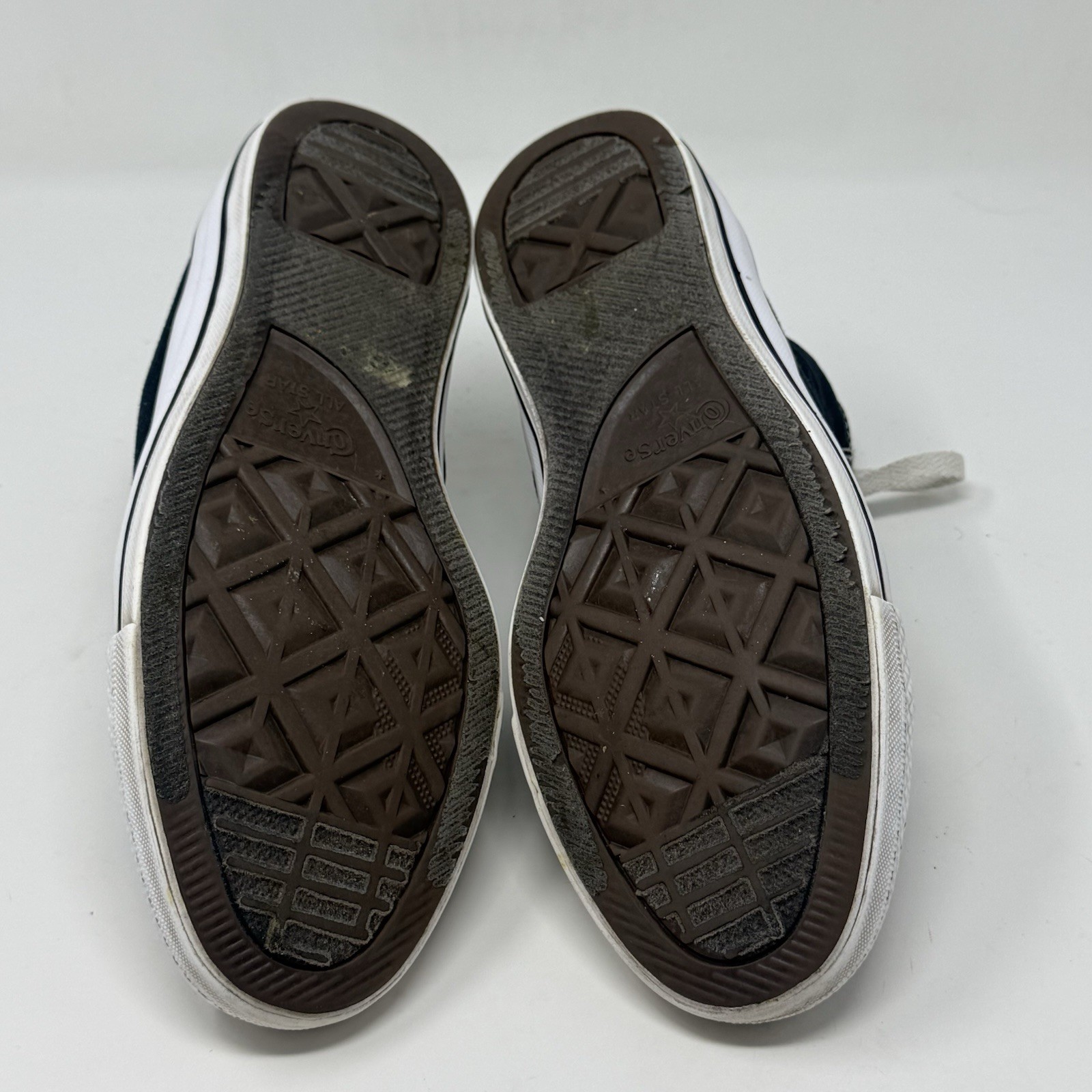 Converse All Star Chuck Taylor Sneakers Womens 9 Black Canvas High Top Shoes thumbnail 17