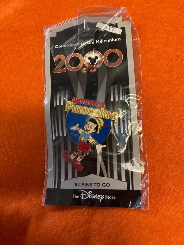 687    DIS - Pinocchio - 1940 - Countdown To the Millennium - Pin 85
