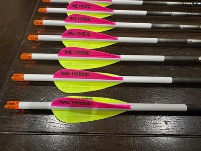 NEW - EASTON - 5.0 Arrows (MATCH GRADE) - 1 DZ - Fletched with AAE Hybrid Vanes