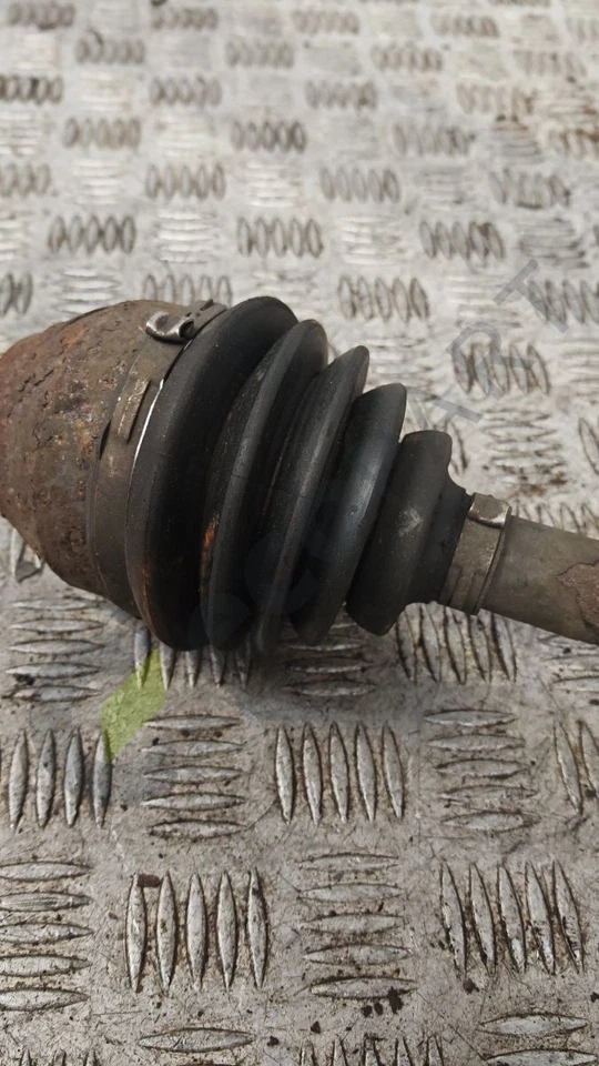 MG Mg6 Gt Driveshaft Left Front - Image 3 of 4