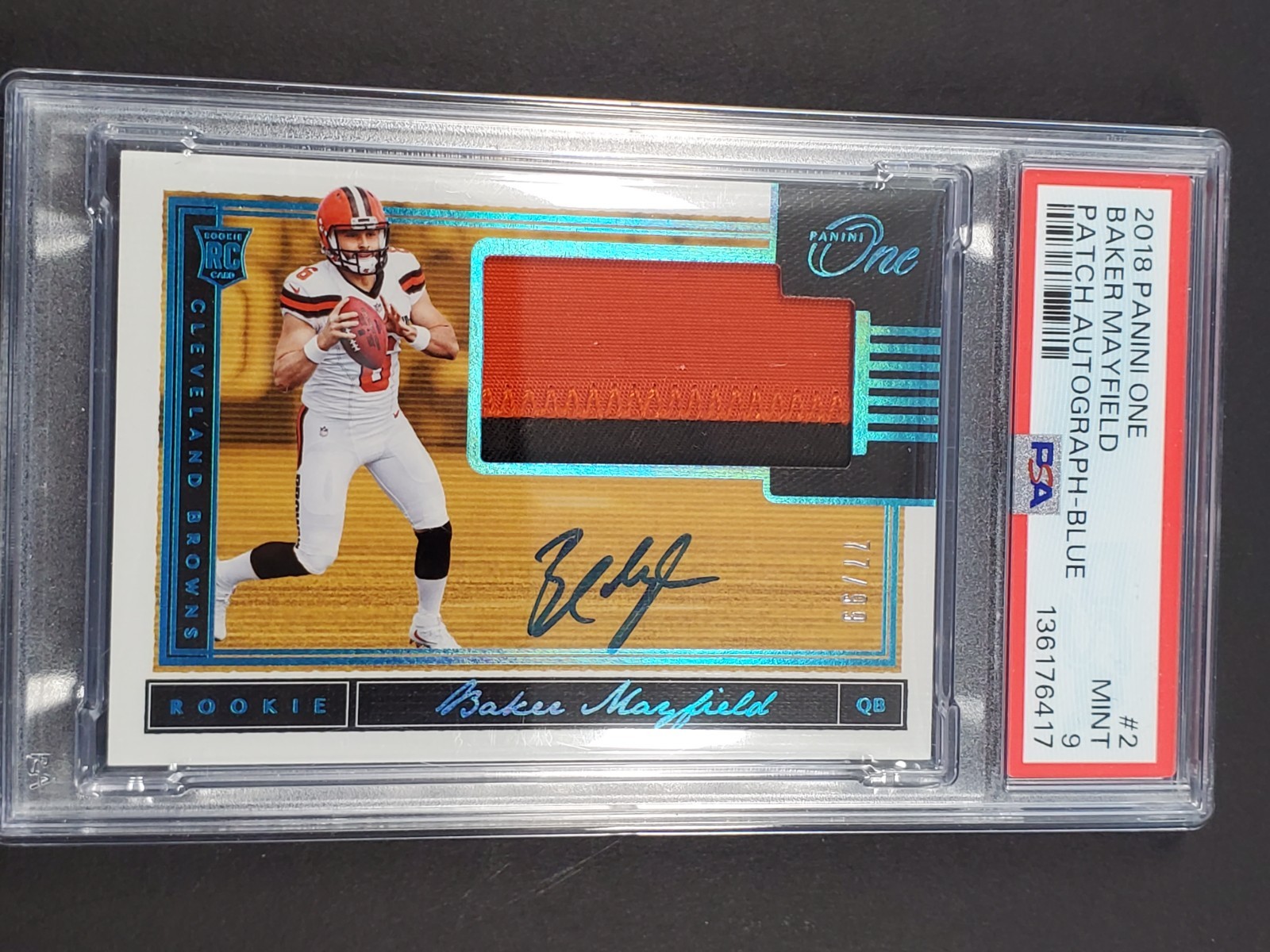 2018 PANINI ONE BAKER MAYFIELD BLUE ROOKIE AUTO PATCH SIGNATURE SP  /99 PSA 9 view 2