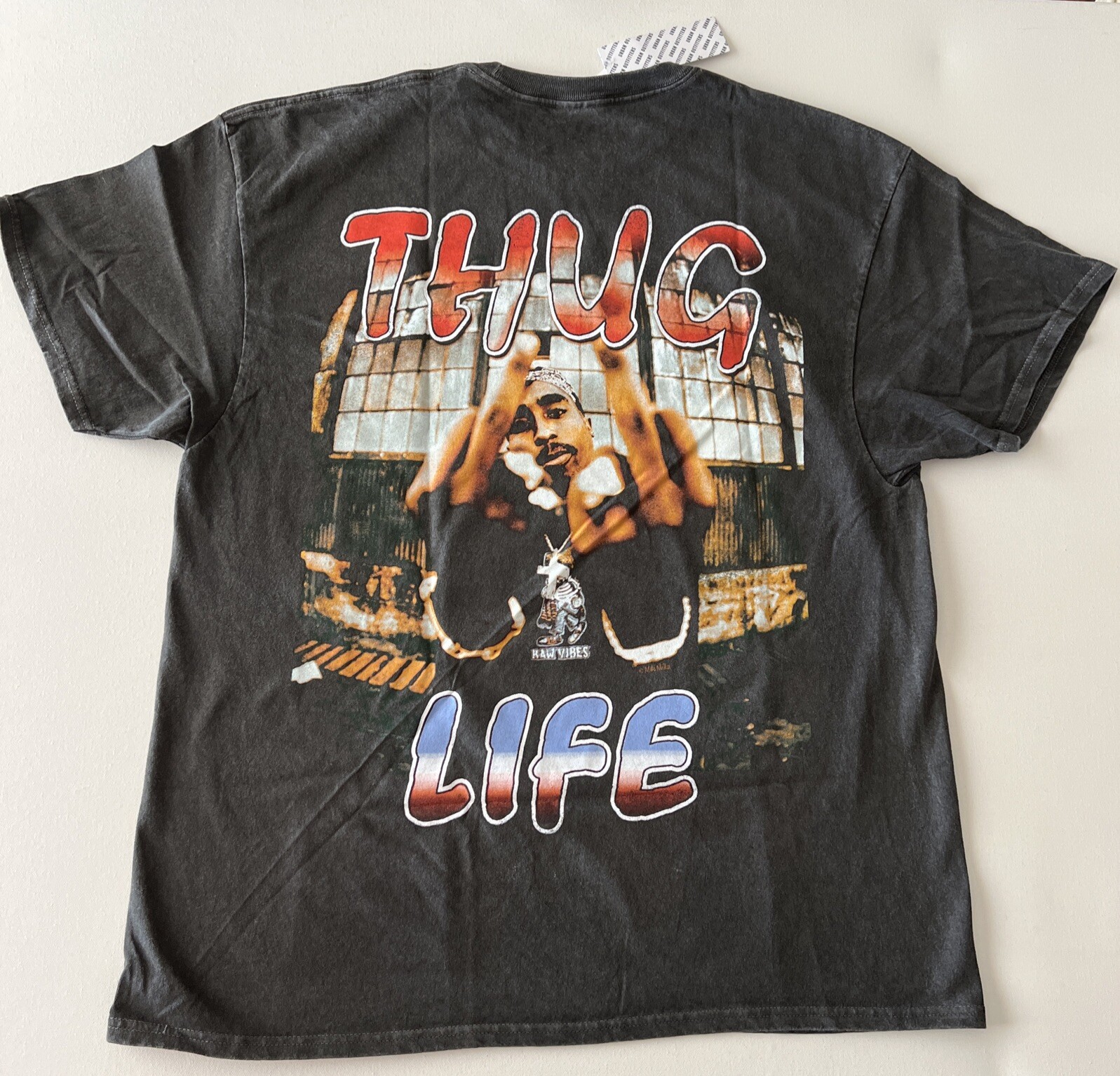 FILA NUOVA maglietta Tupac Thug Life outfitters da uomo taglia XL