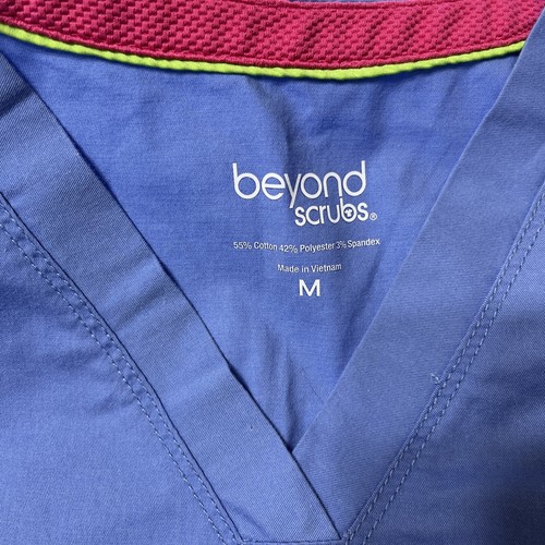Beyond scrubs, Pandamed Scrub Tops lot of 2 size M light blue & royal blue - Picture 3 of 8
