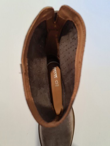 Geox Catria Botines Chelsea Cuero Gamuza Perforado Beige Reino Unido 3 UE 36 - Imagen 4 de 6