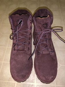 maroon timberlands