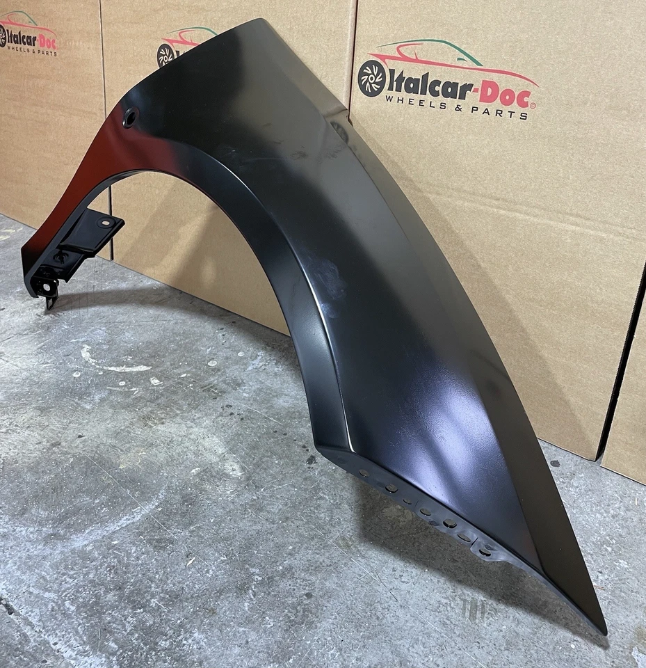Guardabarros delantero derecho FERRARI 488 Challenge 88858011 New Foto 3 de 4