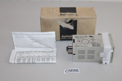 Autonics TZ4SP Temperaturregler Temperature Controller *neuwertig* (C5668-R45)