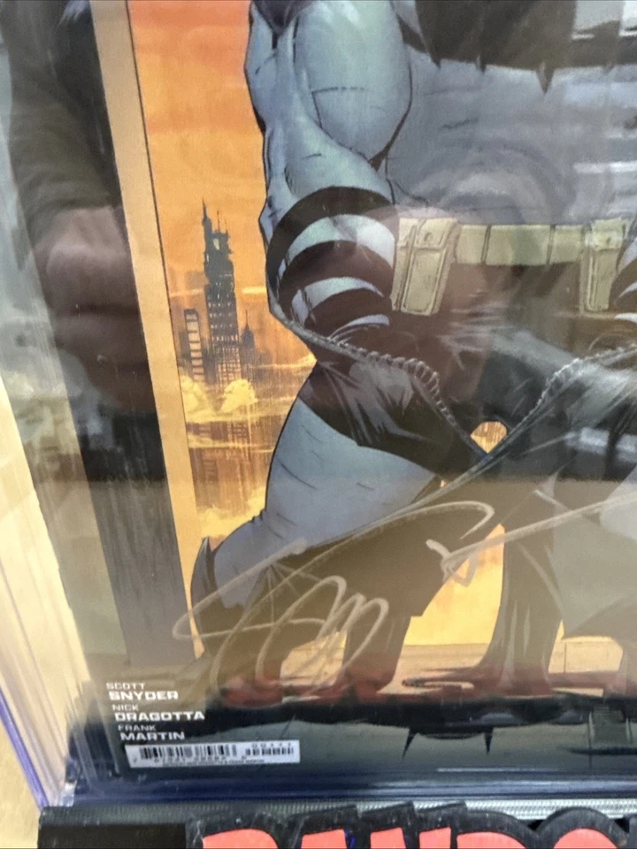 ABSOLUTE BATMAN #1 CVR A, CGC 9.8 SIGNED SCOTT SNYDER 1ST PRINT - Image 2 of 3