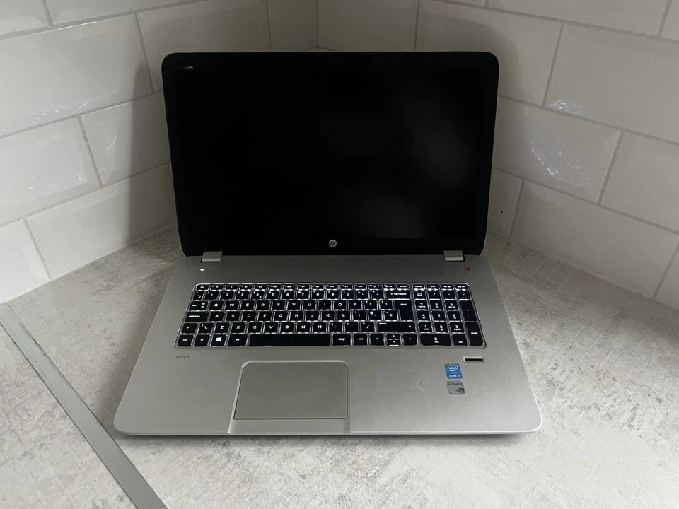 🎮 HP Envy 17-j140na | i5-4200M | 8GB | 256GB SSD | 840M 2GB | 17.3” | Win11 - image 3 of 4