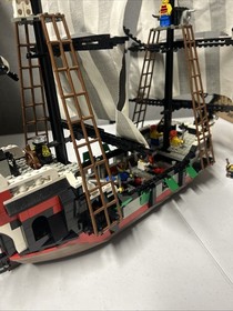 Lego 6286 Skull&rsquo;s Eye Schooner With Instructions 99% Complete