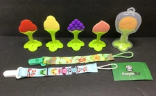 Pandaear 8 Piece Fruit Teether Set, Eith Case & 2 Clip Strips