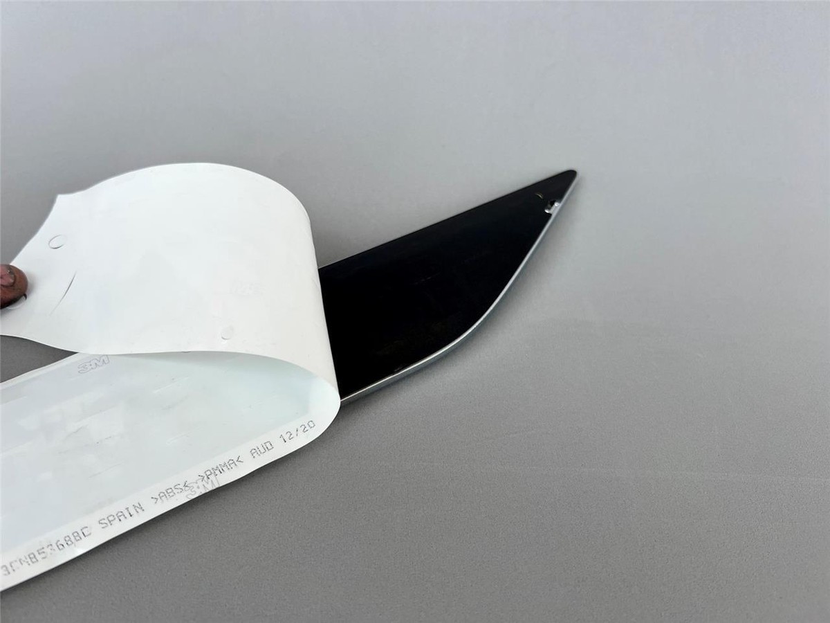 OEM 21-22 Volkswagen VW Atlas R Line Right RH Psgr Side Door 