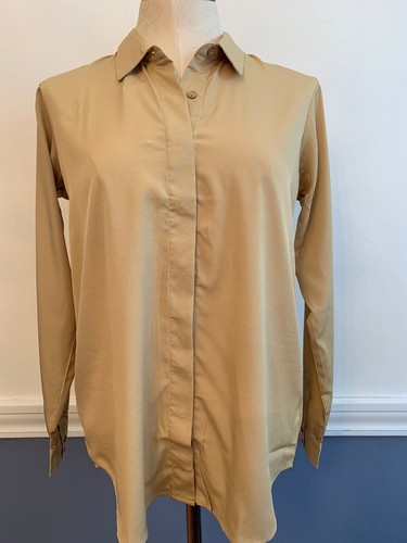 Medium Selfreak Women's Tan Button Up Shirt with Collar New NWT - Picture 2 of 7