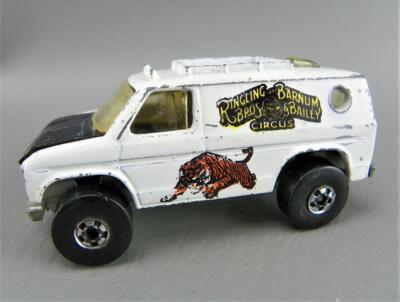 Hot Wheels 1977 Ringling Bros Barnum &amp; Bailey Circus Baja Breaker Scene Machines