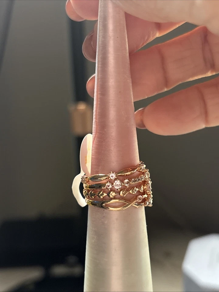 Bomb Party Tides Whisper To Endless Shores Melocotón Turmalina Oro Rosa Delicado Foto 3 de 4