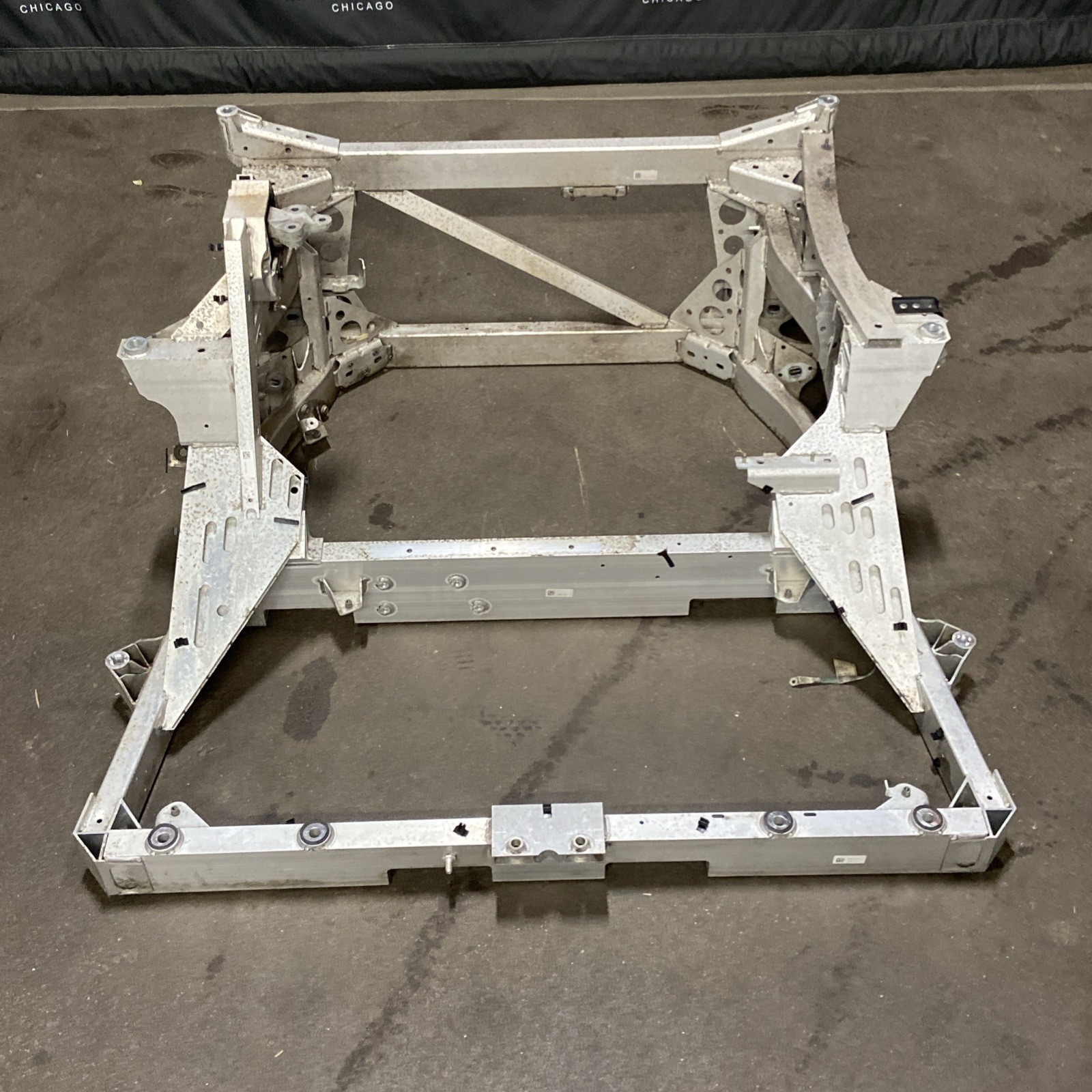 2014-2020 BMW i8 l12 Rear Suspension Crossmember Subframe Axle Beam OEM