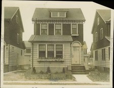 1930 Press Photo Exterior of home of Daniel Graham Jr. in Rosedale, Long Island