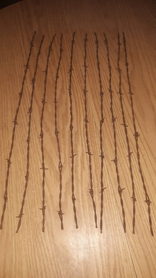 #ad 10 pcs. vintage barbed wire 24 inch. weathered rusty 1900s midwest $12.50