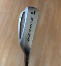 Taylormade Pitching Wedge - regular flex graphite bubble 2 shaft