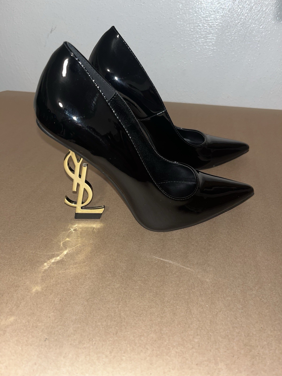 Saint Laurent Black Leather Stiletto Pointed Toe Pumps Size 36