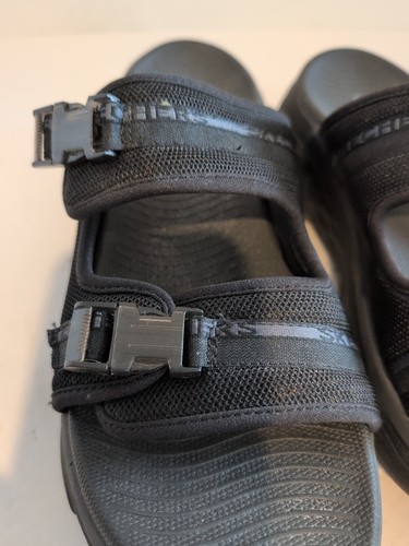 Skechers Damen 8 Schwarz Ultra Go 140117 Max Dämpfung On-The-Go Sandalen Pantoletten - Bild 2 von 7