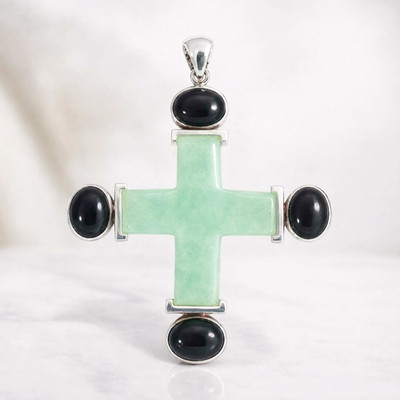 Vintage 925 Sterling Silver Nephrite Jade & Black Onyx Cross Pendant 13.1g Rare