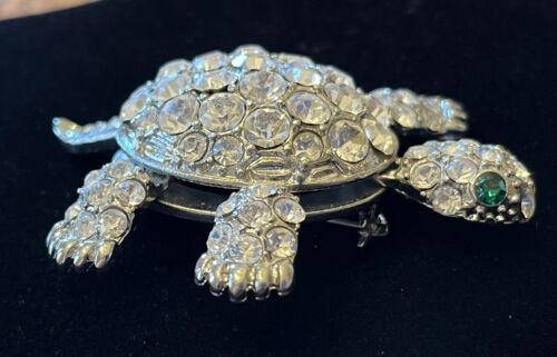 Rhinestone Metal Turtle Brooch Pin Silver W/Green Moveable Articulated Joints