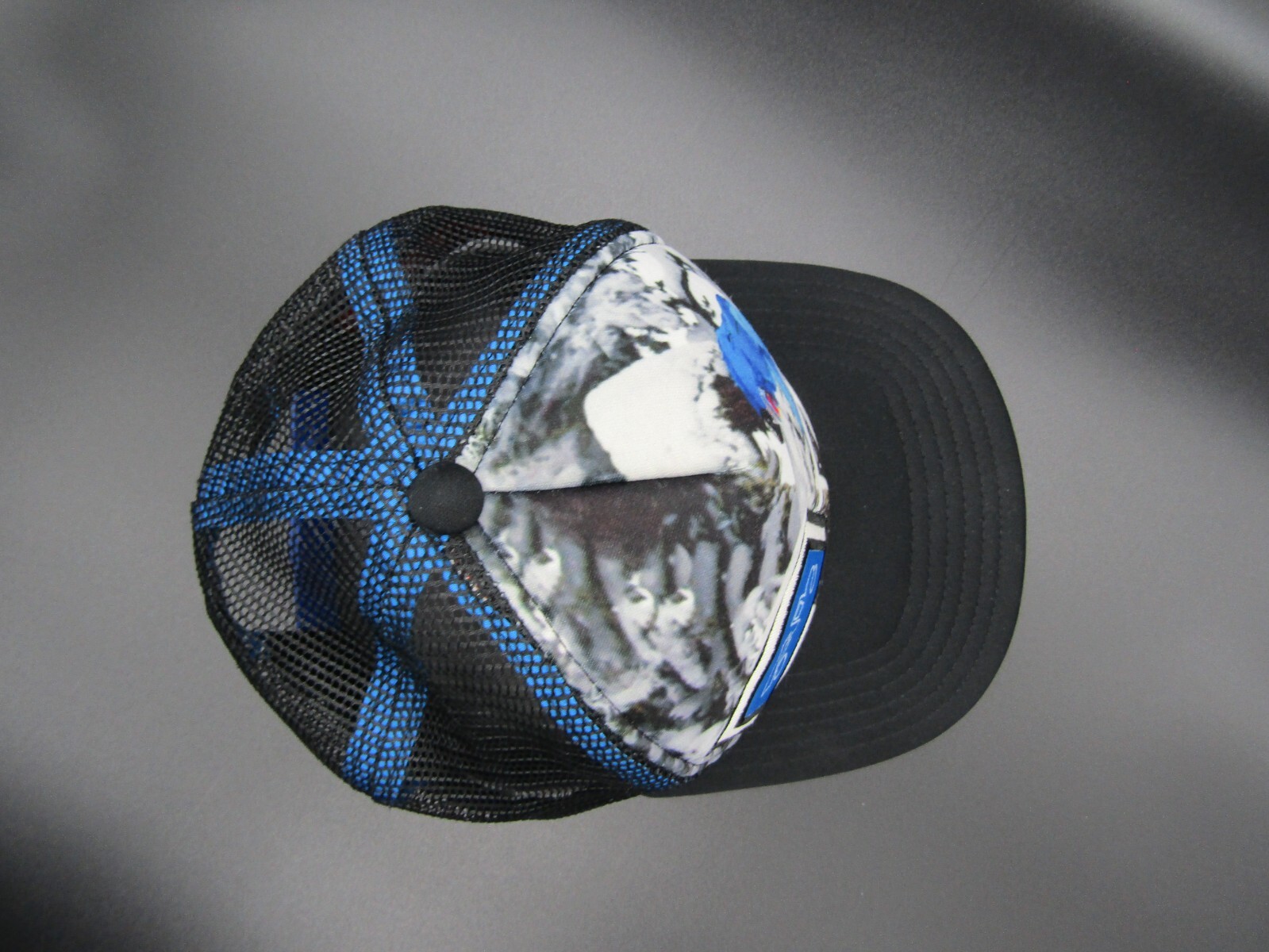BIG TRUCK Snowboarder Trucker Hat, Adjustable Snapback. New!