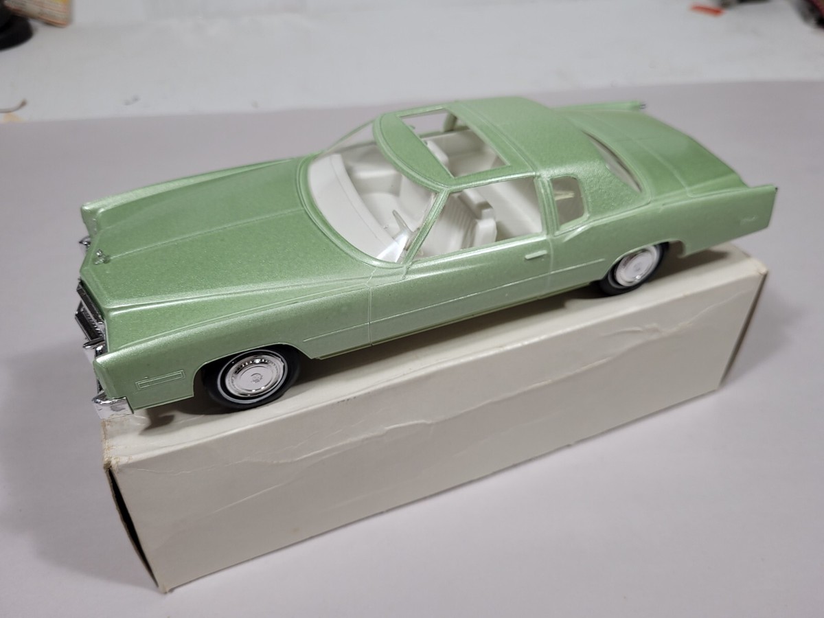 JoHan 1975 Cadillac Eldorado Lido Green Dealer Promo Car with