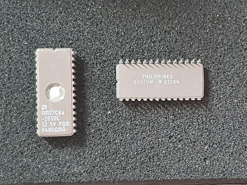 AMD AM27C64-205DC 12.5V UV EPROM