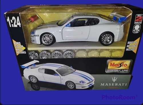 Maisto 1/24 Maserati Trofeo METAL KIT 39244