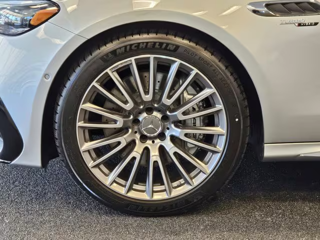 Mercedes E53 AMG 20