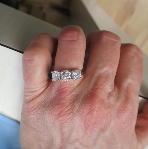2.11 ct 3 Stone Round Diamond GIA cert F VS1 Wedding Ring 14k White Gold # - Picture 2 of 7