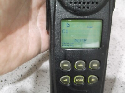 Motorola XTS 3000 16CH H09UCF9PW7AN 800MHz Two Way Radio | eBay