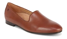 Vionic Willa II Brown Leather Flat Slip-On Comfort Shoe Women's sizes 6-10 NEW!!