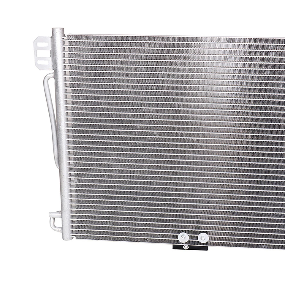 Radiador y condensador de aire acondicionado refrigeración para Mercedes-Benz CLK320 CLK500 2003-2005 Foto 3 de 4