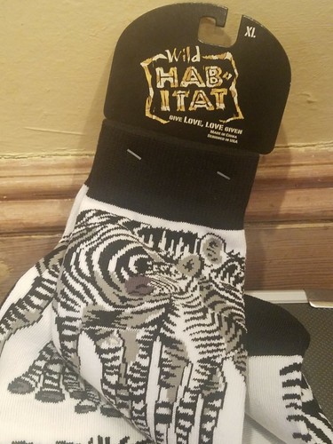Wild Habitat Zebra Socks UNISEX 1 XL Pair Cotton Nylon Spandex Mix Materials NWT - Picture 10 of 12