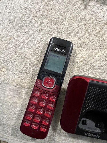 VTech CS6529-26 DECT 6.0 Phone PARTS-2 Handsets-1 Base-UNTESTED for Parts - Picture 4 of 7